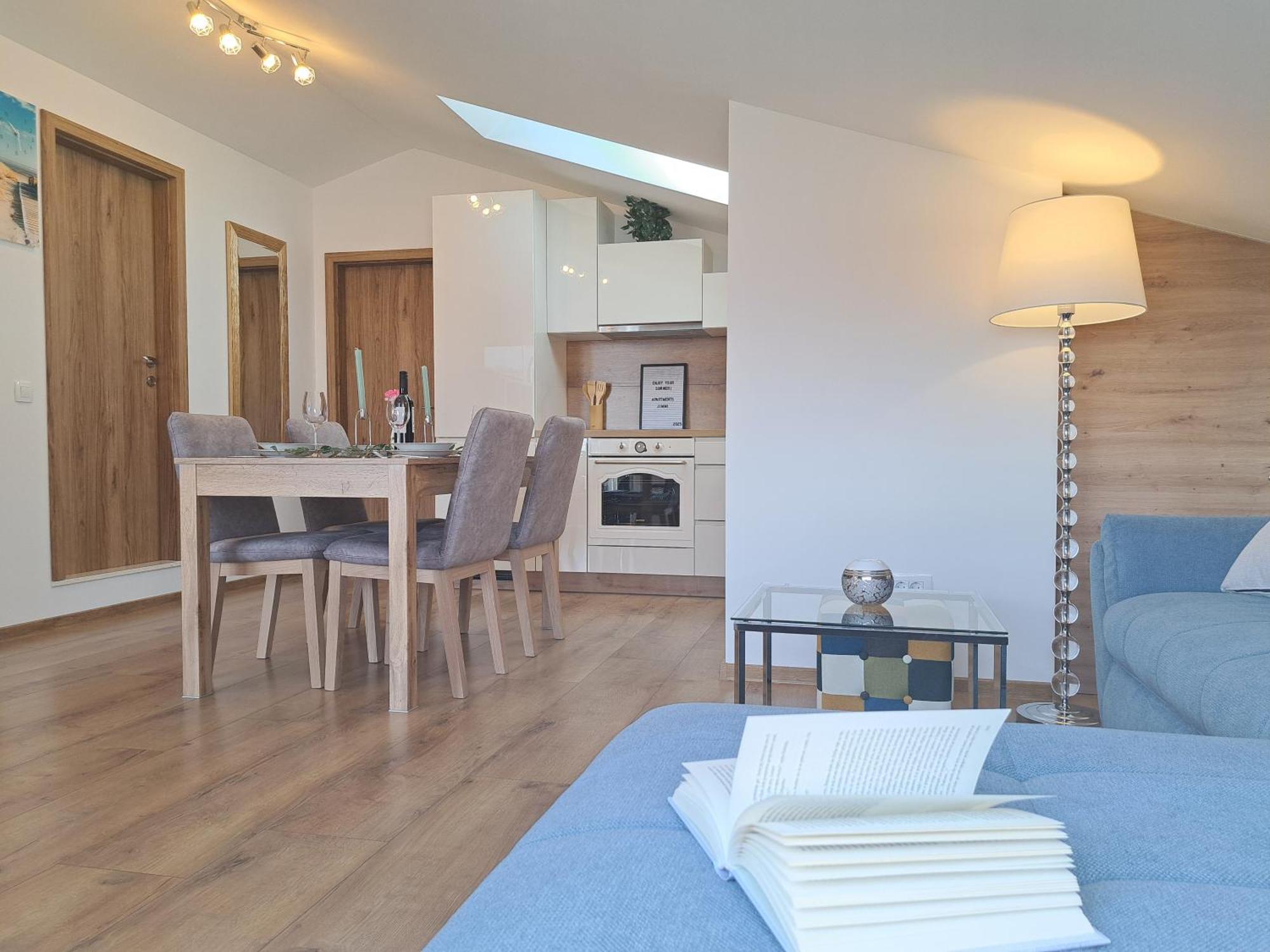 Apartments Jimmi Kaštela Екстериор снимка