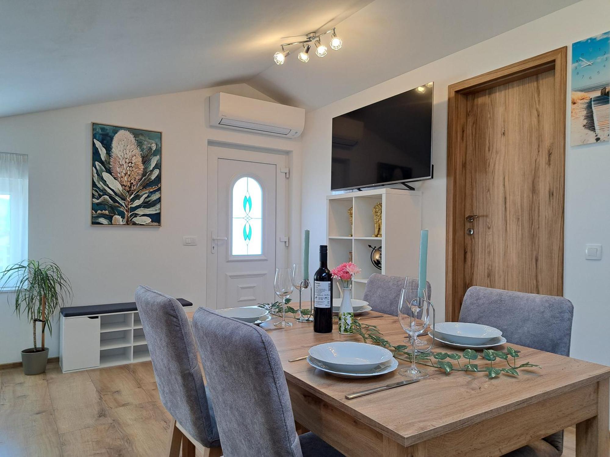 Apartments Jimmi Kaštela Екстериор снимка