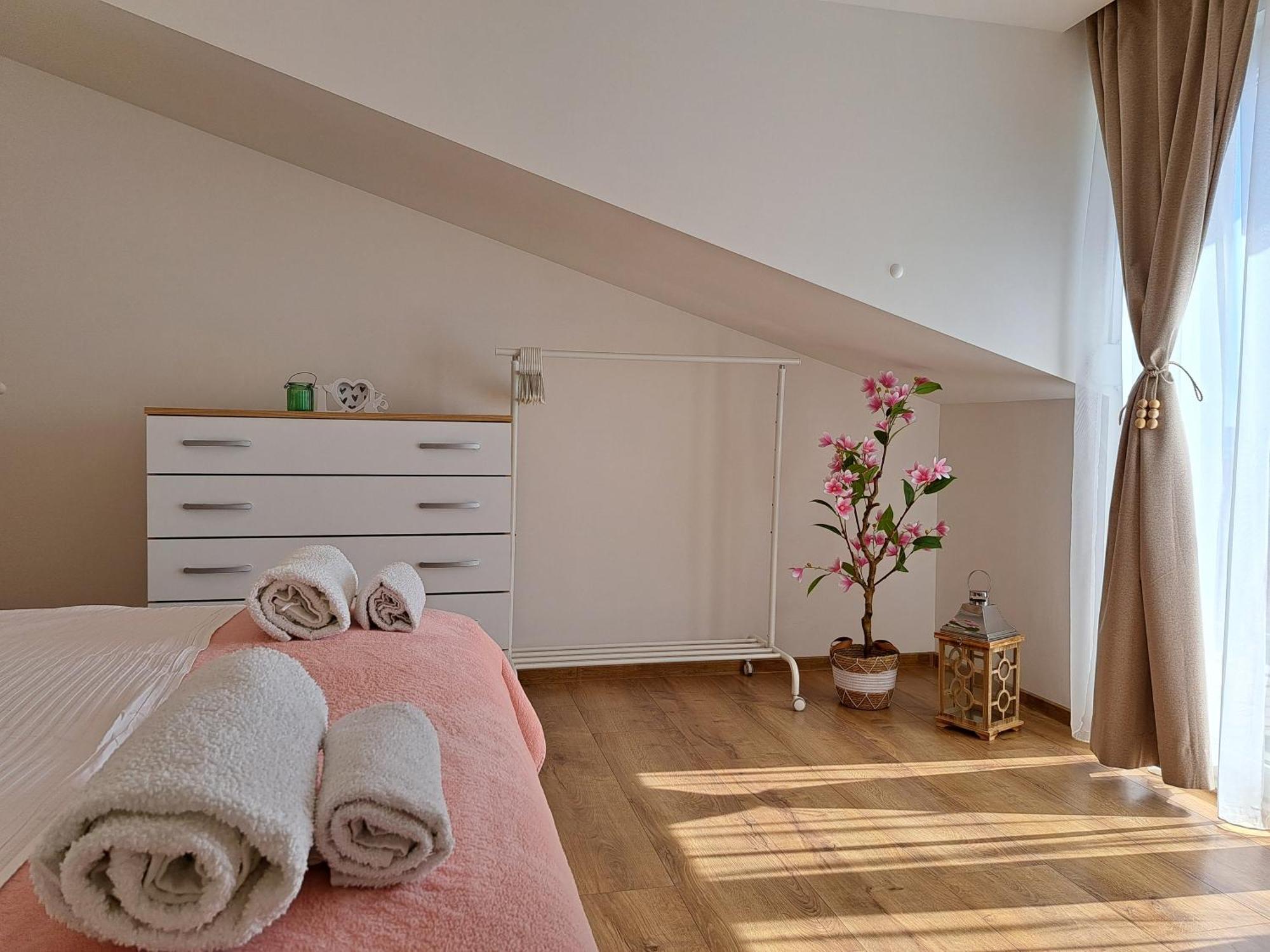 Apartments Jimmi Kaštela Екстериор снимка