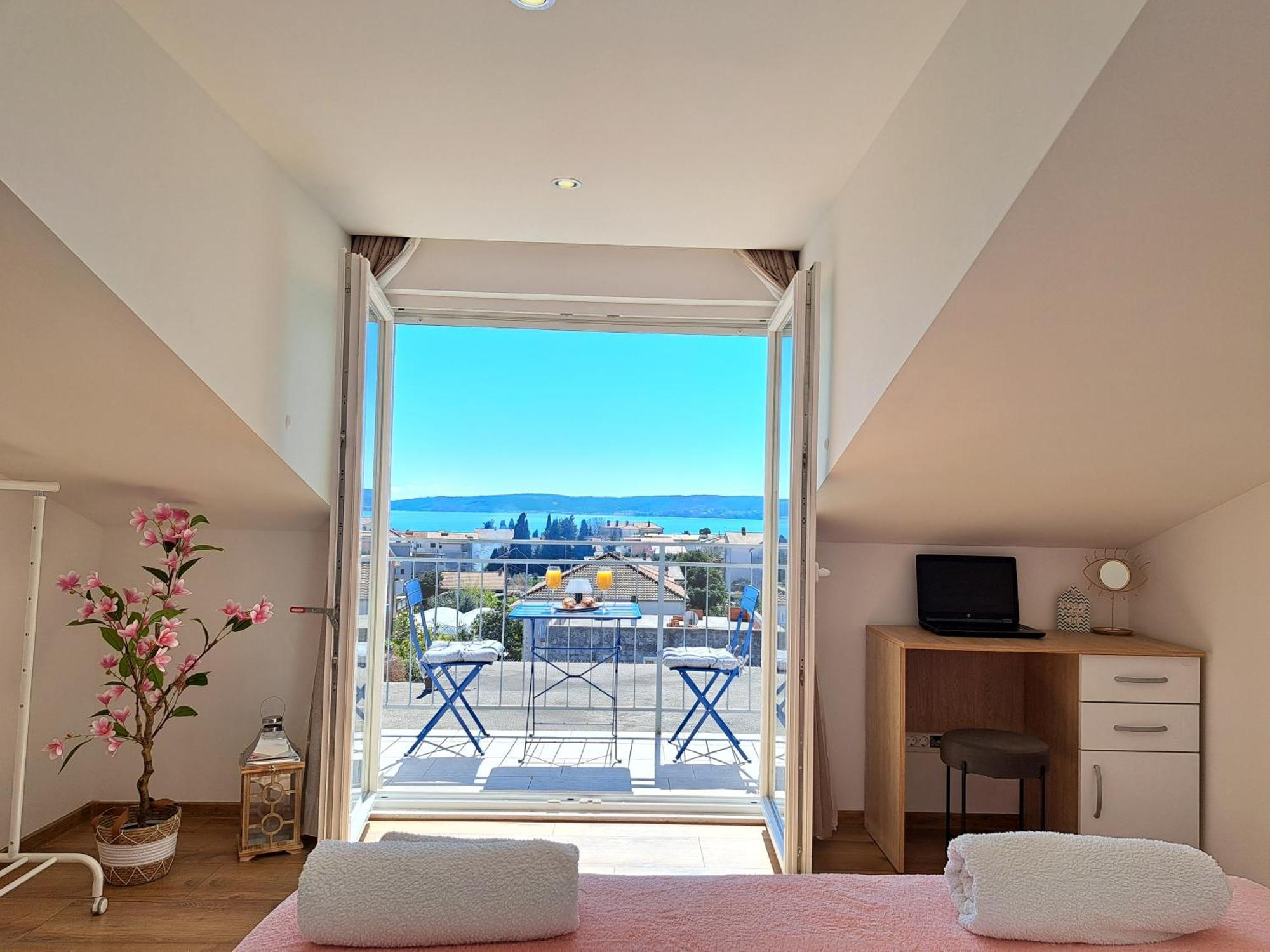 Apartments Jimmi Kaštela Екстериор снимка