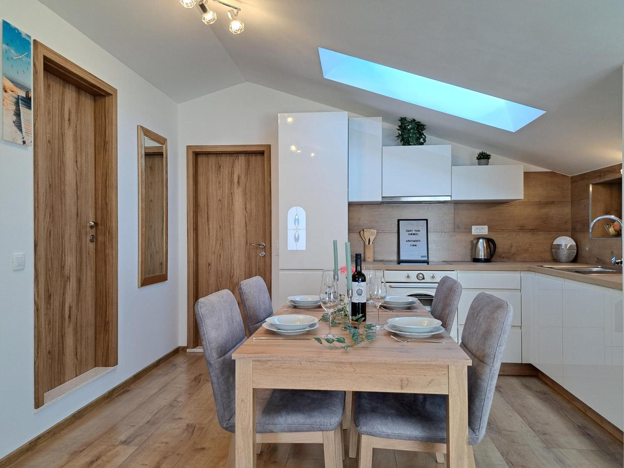 Apartments Jimmi Kaštela Екстериор снимка