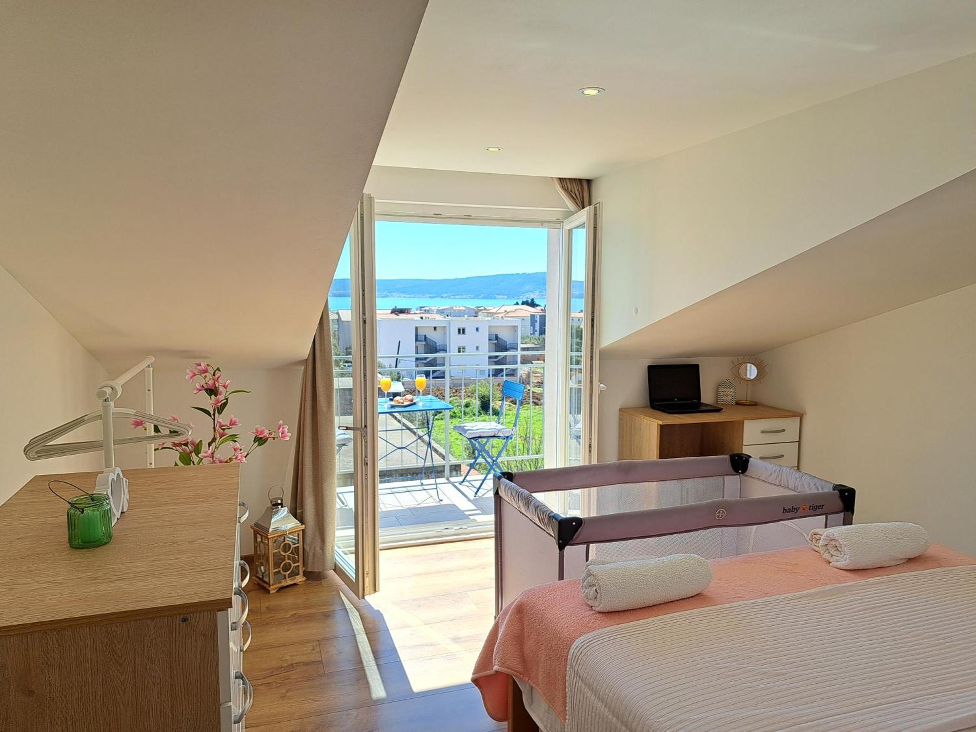Apartments Jimmi Kaštela Екстериор снимка